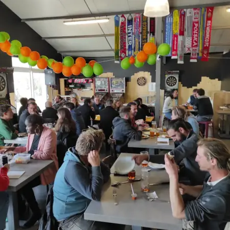 C'est à l'Etnick, bar sympa à proximité de St Philbert, St Colomban et Le Bignon, pour une soirée jeux et dégustation de bières locales.